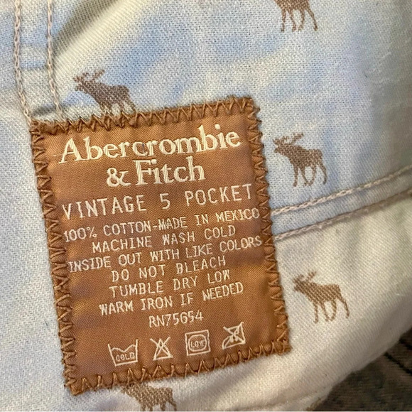 Abercrombie and Fitch vintage Erin distressed low rise blue jeans size 8 regular - Picture 11 of 12